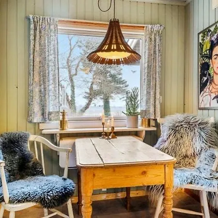 Authentic Swedish Summer House At Plantation * Asnæs